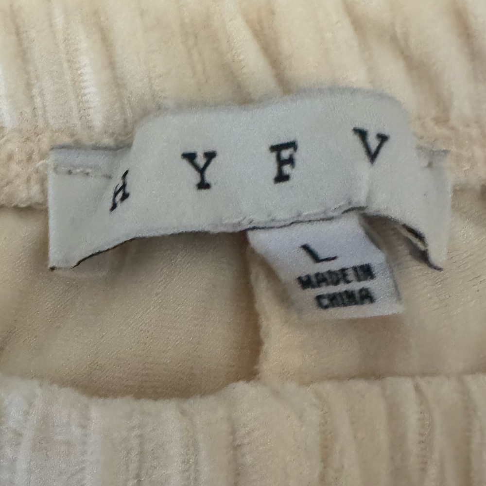 HYFVE Cream Ribbed Wide-Leg Knit Pants - Picture 2 of 2